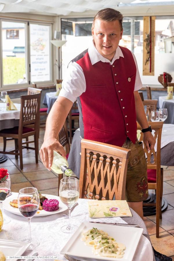 Hotel Alpenhof 베스텐도르프 외부 사진