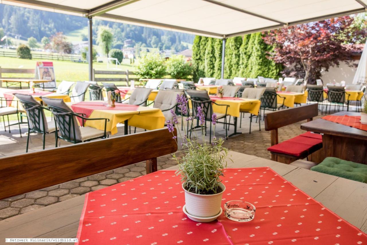 Hotel Alpenhof 베스텐도르프 외부 사진