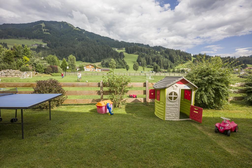 Hotel Alpenhof 베스텐도르프 외부 사진